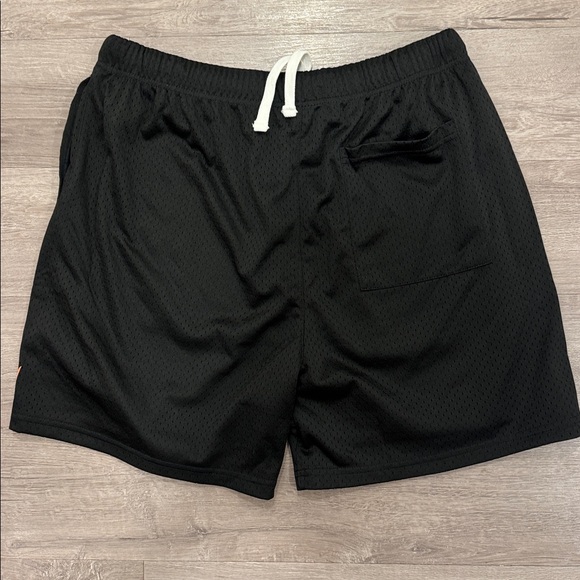 Darc Sport mesh shorts.  Size XL. - Picture 2 of 4
